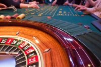 Jennifer mann casino slučaj, politika pušenja u kasinu Portsmouth, plavi epiphone kazino